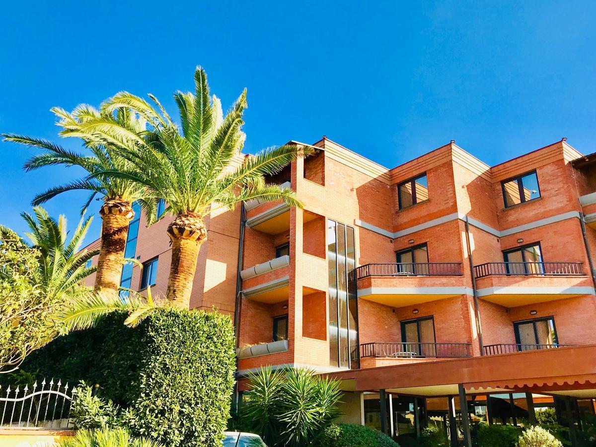 Hotel Grillo Assemini Exterior foto